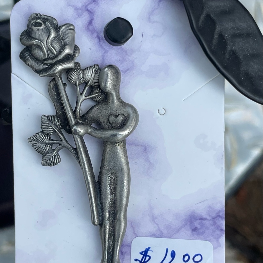 Brooch